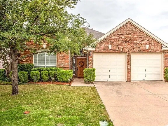 Foto principal - 4705 Salmon Run Way
