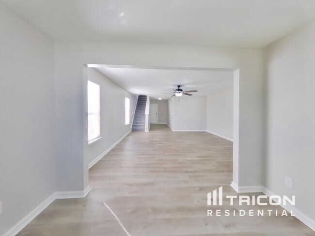 Foto del edificio - 8132 Grove Berry Way