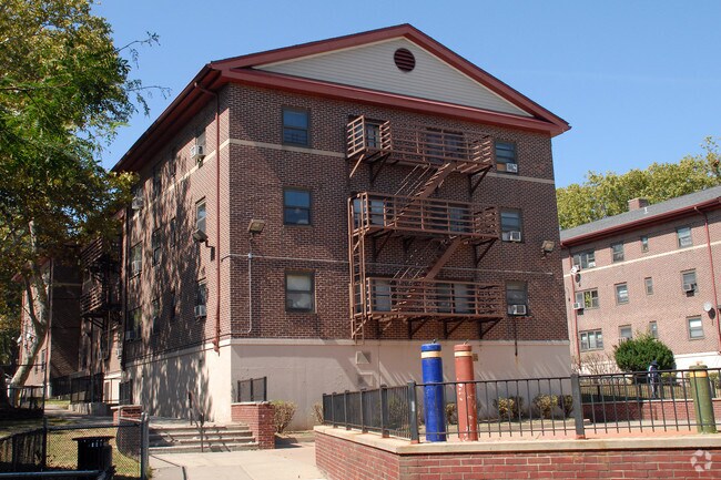 Foto del edificio - Arlington Gardens - 5 Buildings