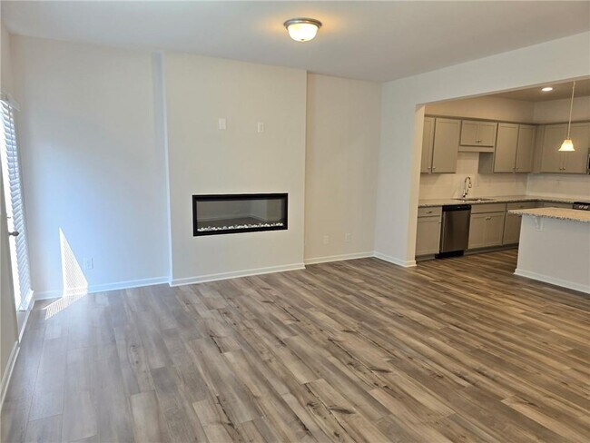 Foto del edificio - 313 Skye Ln