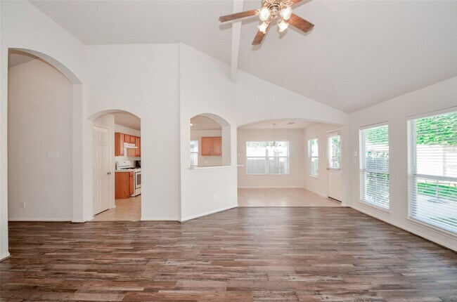 Foto del edificio - 3314 Rainport Cir
