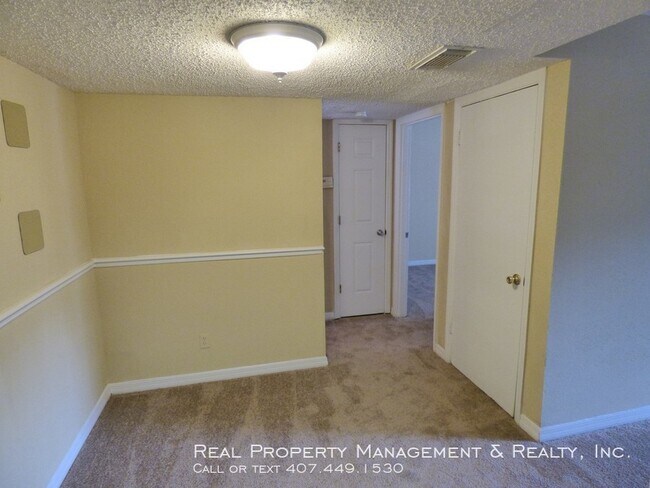 Building Photo - 1 BR / 1 BA First Floor Condo in Serra Vella