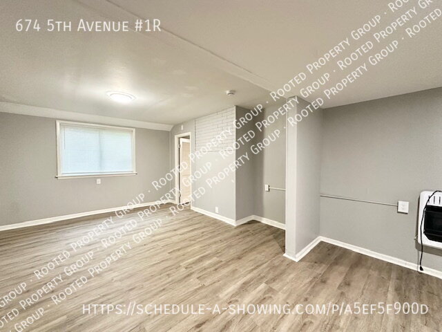 Building Photo - 674 5th Ave