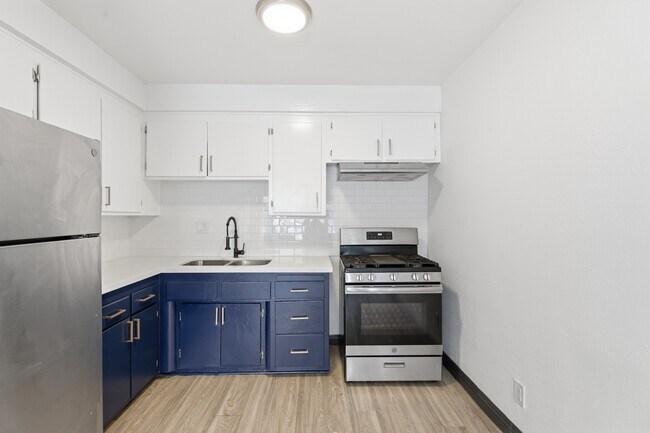 Foto del edificio - 2301 S Ridgeley Dr