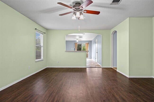 Foto del edificio - 17305 Dashwood Creek Dr
