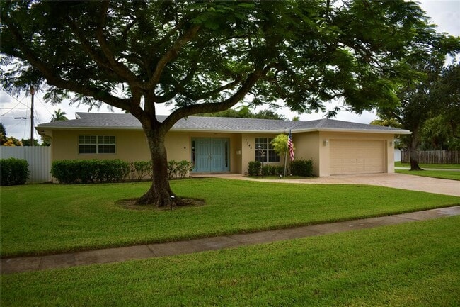 Building Photo - 7340 NW 11th Ct