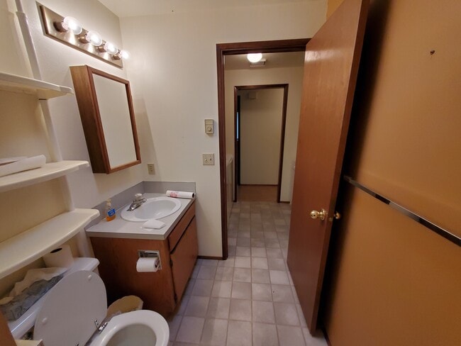 Building Photo - 14579 Crossroads Loop