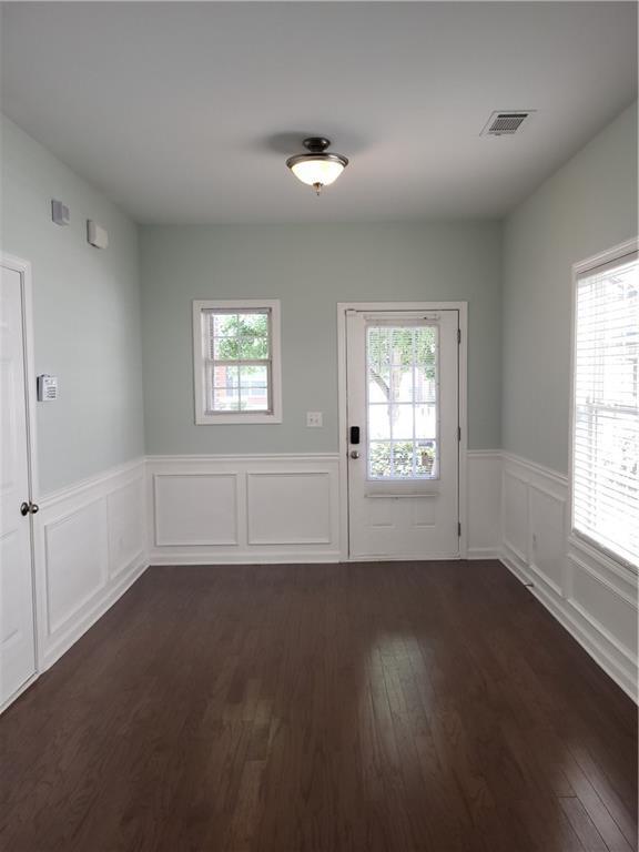 Foto del edificio - 3790 Lakeside Walk Dr