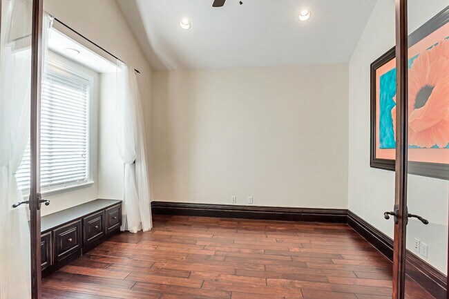 Foto del edificio - Bluffdale Executive Home