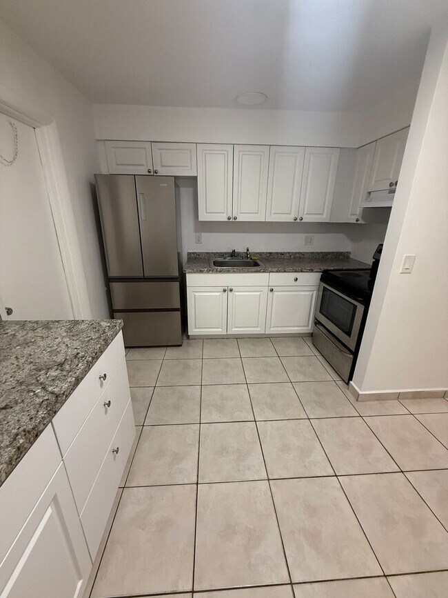 Foto del edificio - 624-626 SW 7th Ave