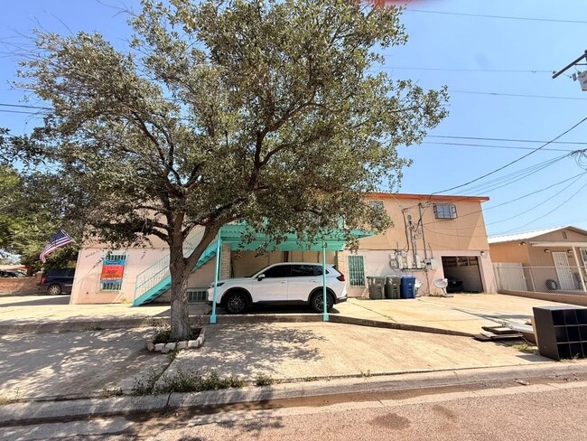 Building Photo - 2901 San Agustin Ave