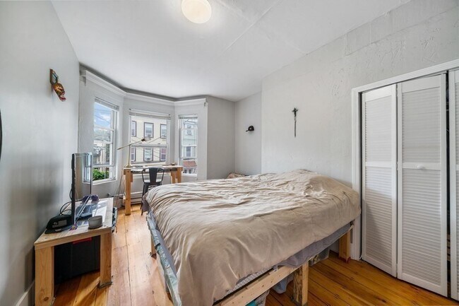 Foto del edificio - 77 Webster St