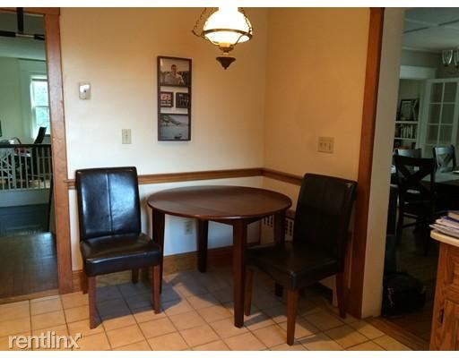 Foto del edificio - 2 br, 1 bath  - 715 Cambridge St # 2