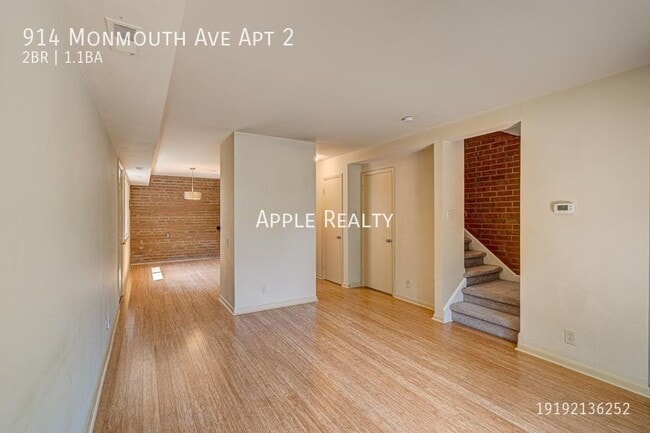 Building Photo - 914 Monmouth Ave