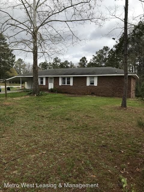 Primary Photo - 3 br, 2 bath House - 2384 Hog Liver Rd.