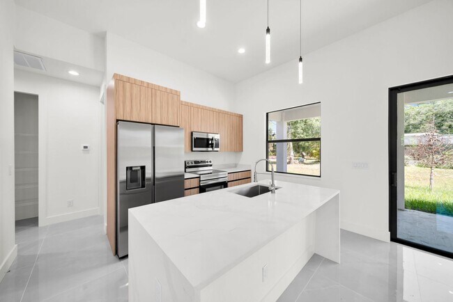 Foto del edificio - Be the first in occupy this 2025 constructed home in the city of North Port,FL! Qualify for a dep...