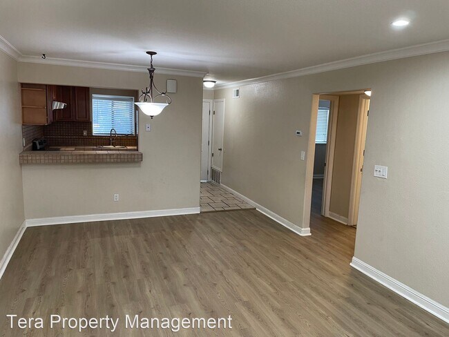 Building Photo - 2 br, 1 bath House - 3044 Shadow Springs Pl