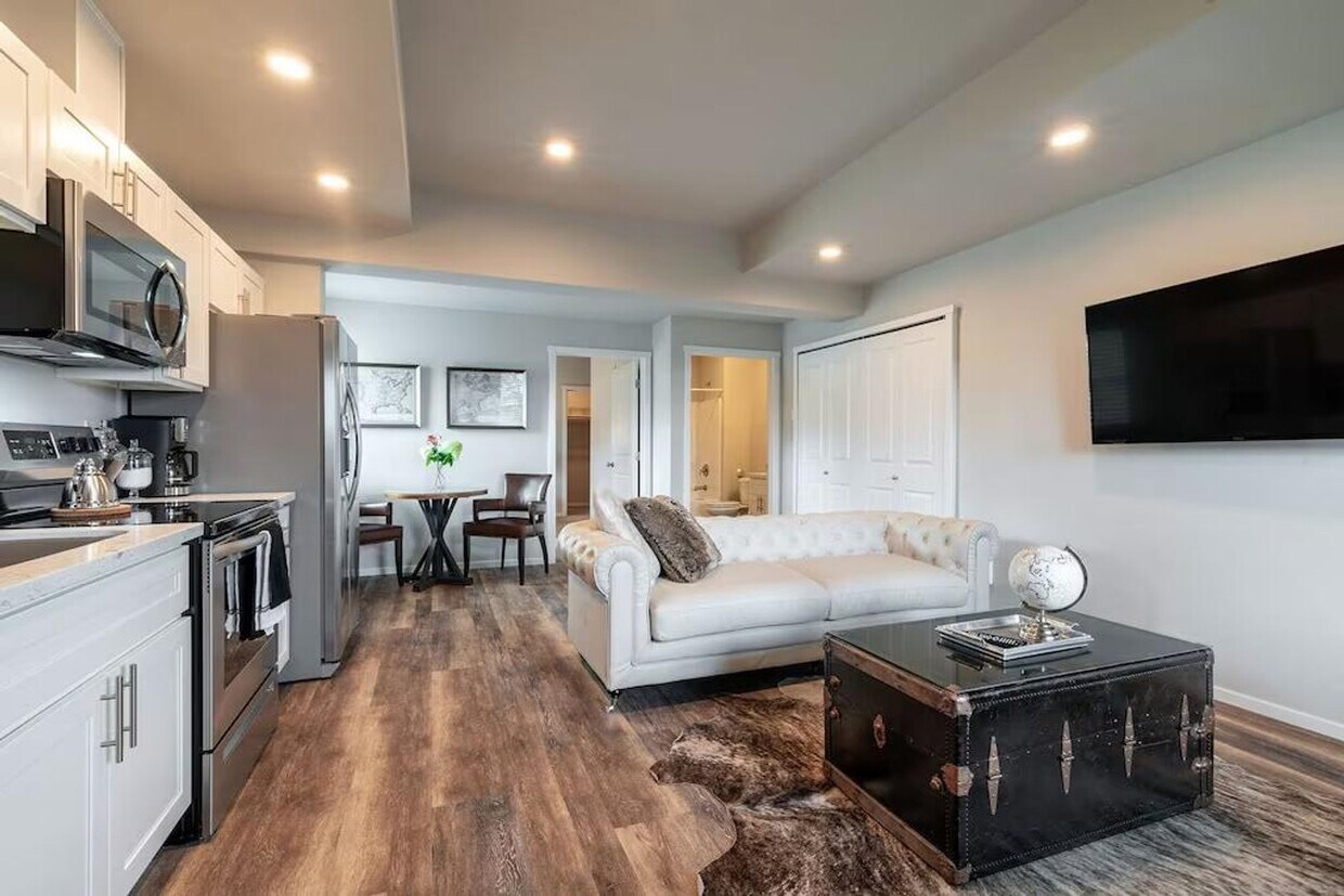 Foto principal - 624 E 32nd St