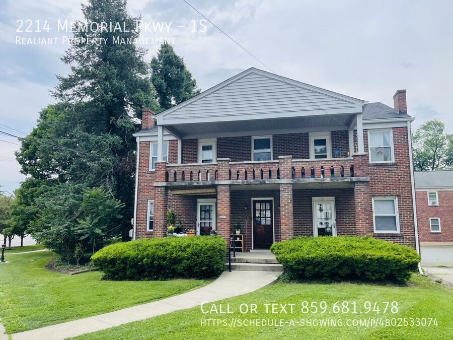 Photo - 2214 Memorial Pkwy-