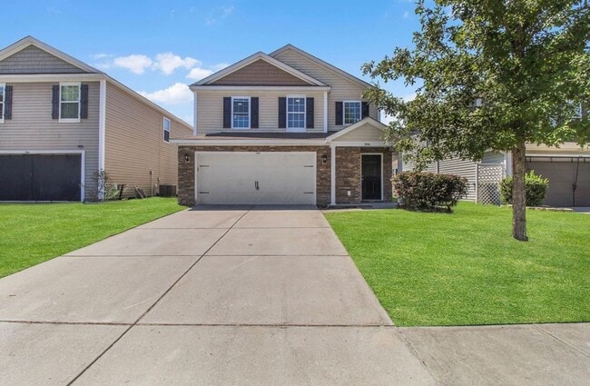 Building Photo - FOR RENT