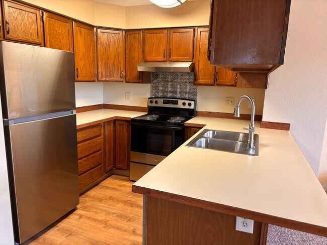 Foto del edificio - Updated 3 Bed / 2 Bath Turnagain Townhome!