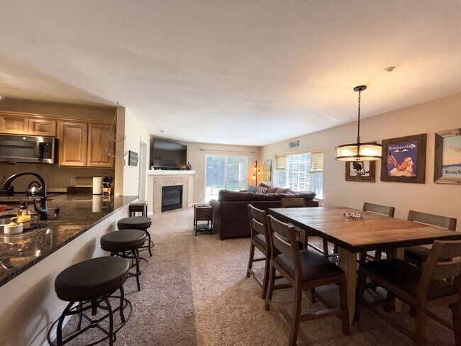 Building Photo - Two-Bedroom Condo with Attached Garage, Available Now