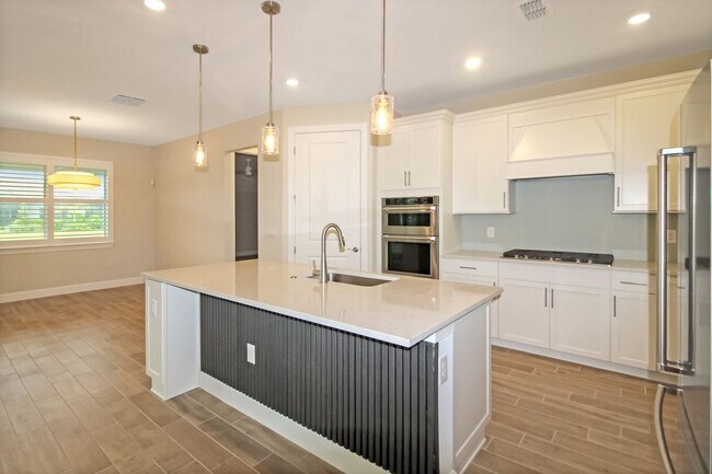 Building Photo - 10264 Beach Dune Dr