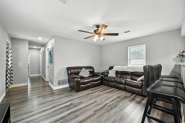 Foto del edificio - 2020 Audra Ln