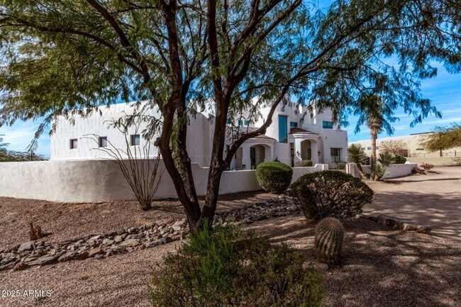 Building Photo - East Mesa: NO HOA, 1+ acre lot, 5 bed, 3.5 bath, 3 car garage, RV Gate, Solar, SPA