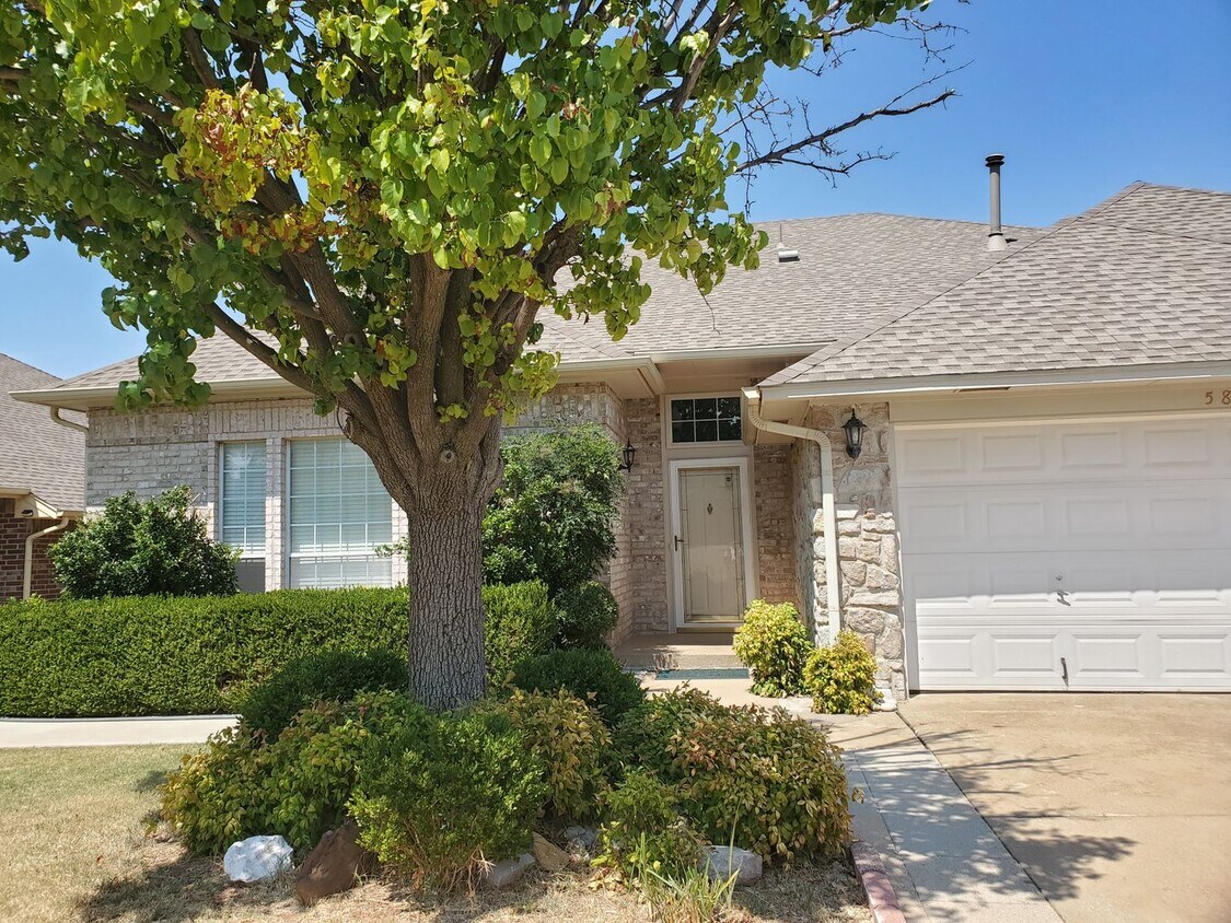 5801 NW 101st St, Oklahoma City, OK 73162 House Rental in Oklahoma