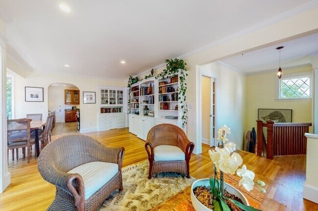 Foto del edificio - 150 Lakeview Ave