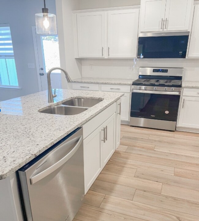 Foto del edificio - 612 Glen Clova Dr