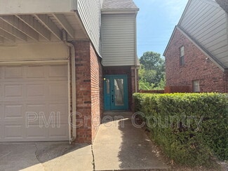 Building Photo - 9121 E 69th Pl