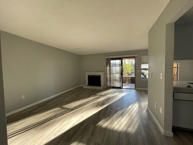 Building Photo - Located in the charming city of San Marcos...
