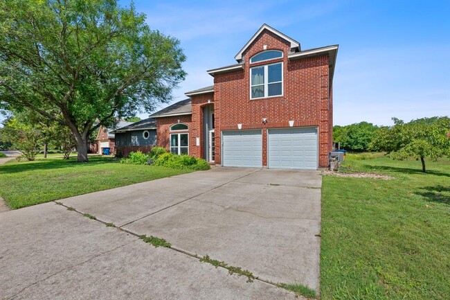 Building Photo - 7604 Vail Valley Dr