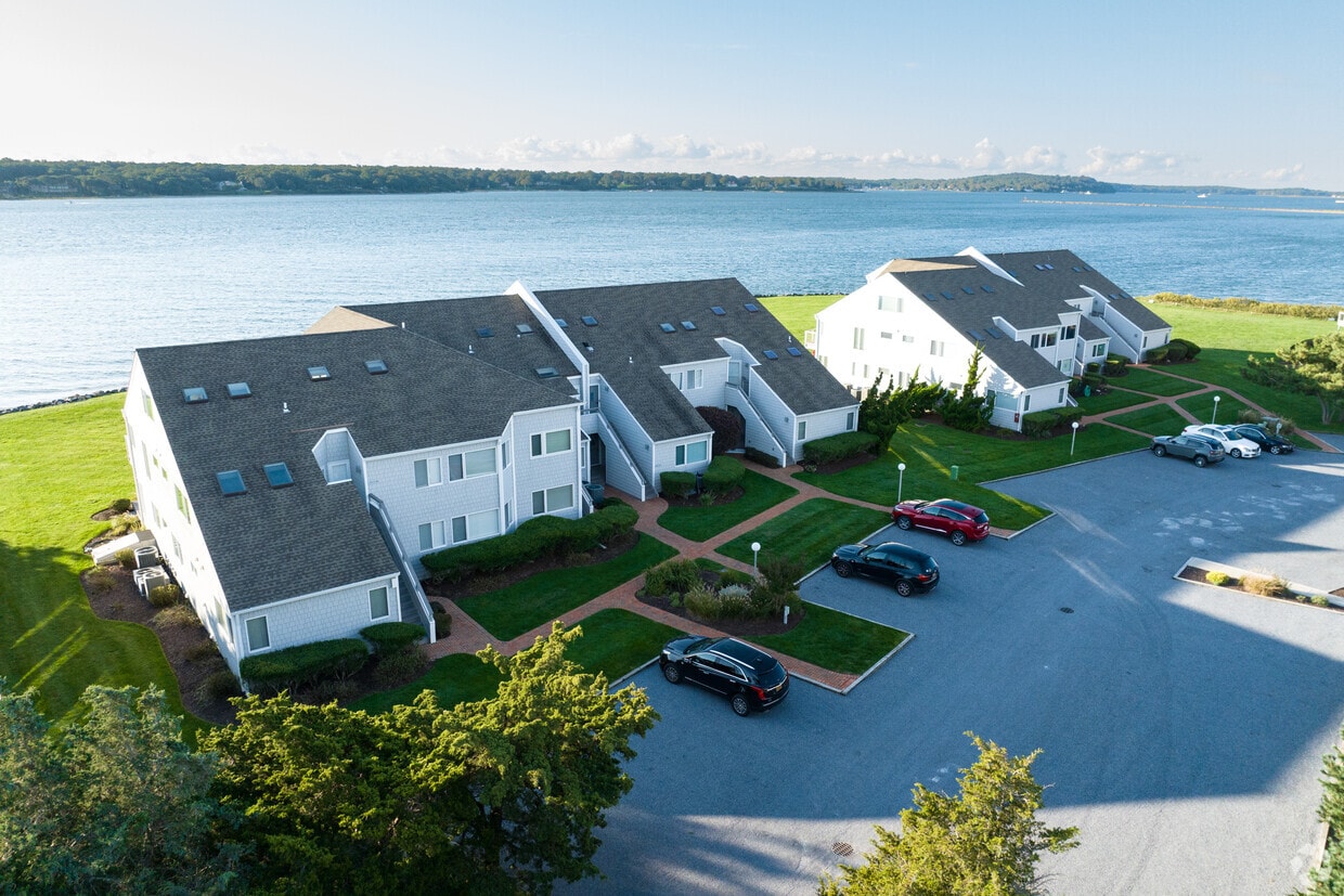 Primary Photo - Cleaves Point Village Condominium