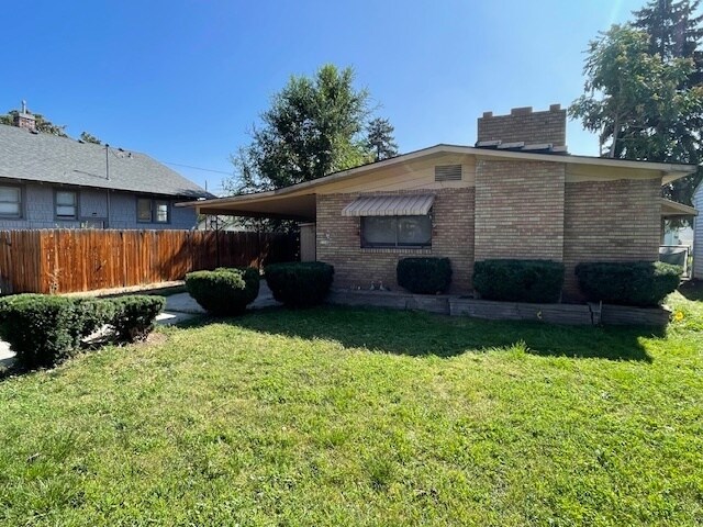 Foto principal - Charming 3 bed 1.5 bath Heart of Nampa