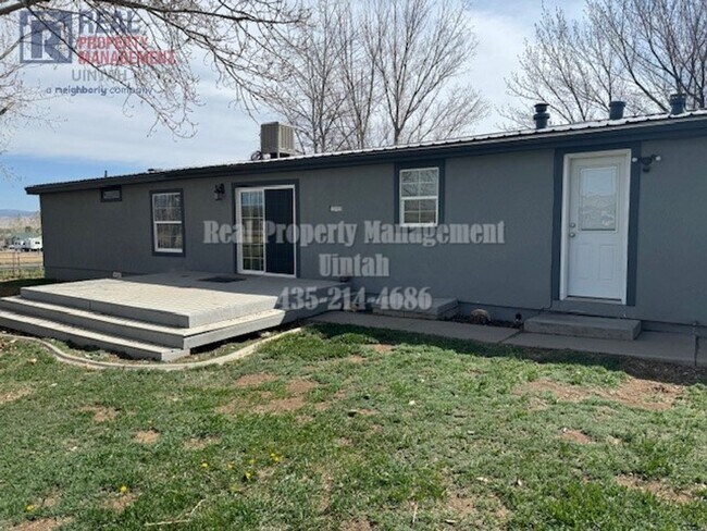 Foto del edificio - Cute 4 bedroom 2 bath room house