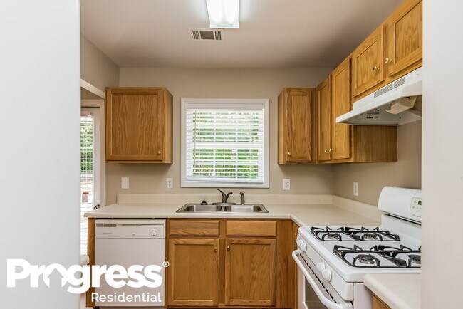 Foto del edificio - 106 Millpond Pkwy