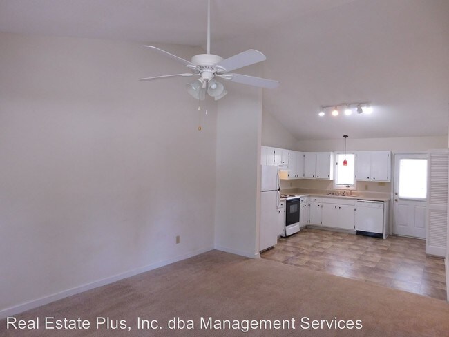 Building Photo - 2 br, 1 bath Apartment - 3506 A Harvard Way