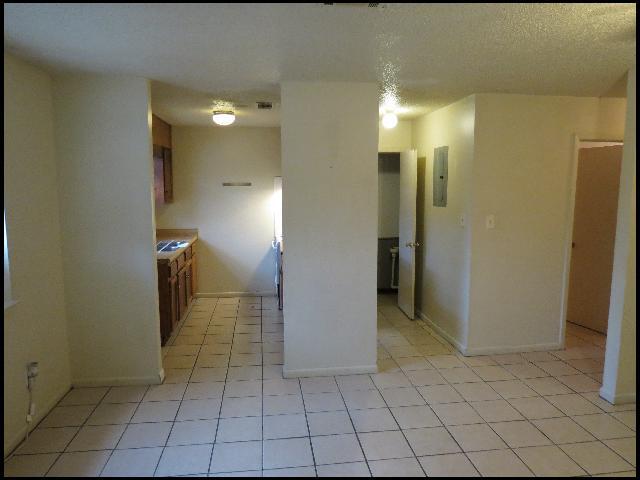 Foto del edificio - 7031 Jacksonville Cutoff Rd