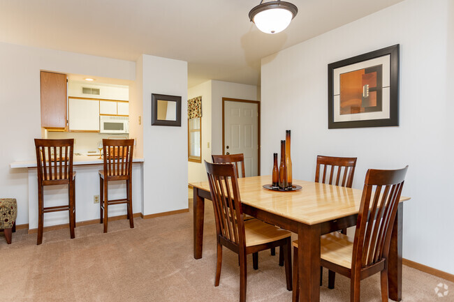 2BR, 2BA - Forest Run Apartments