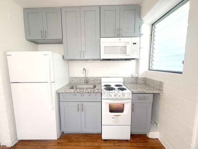 Building Photo - 264 Kaiulani Ave-Unit 8