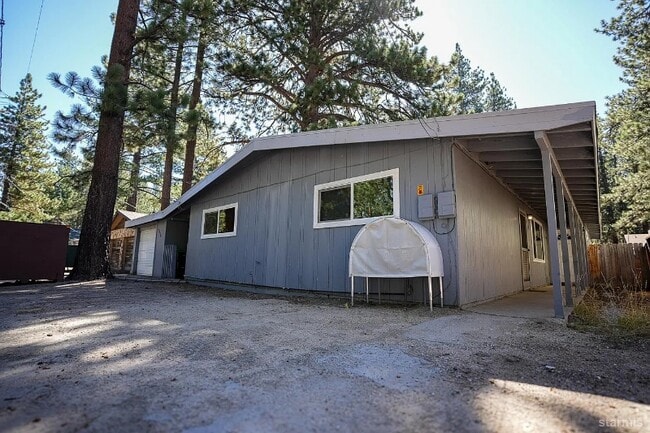 Building Photo - 2510 Conestoga St