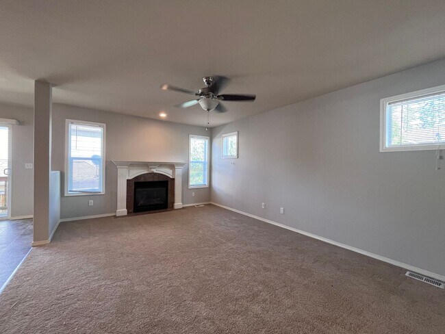 Foto del edificio - Lovely South Hill Home!