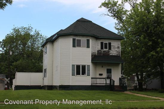 Foto principal - 614 2nd Ave NE