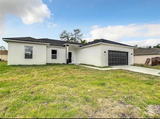 Building Photo - 17000 SW 41st Ct