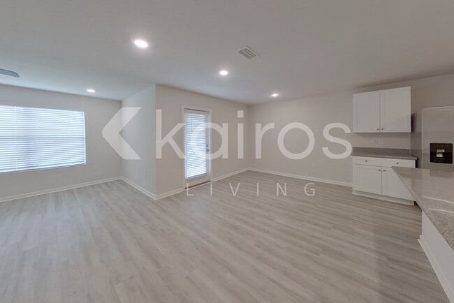 Building Photo - 134 Metalmark Dr