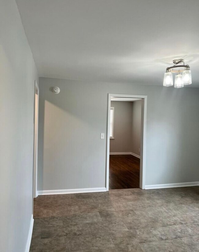 Foto del edificio - 417 N Charlotte St