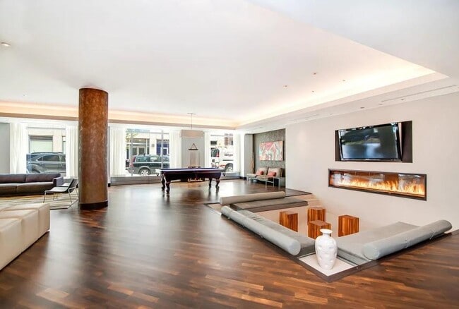 Building Photo - 2 bedroom in Brooklyn NY 11249